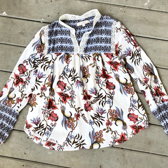 LOFT Tops - Loft Floral & Lace Long-Sleeve Blouse Size Medium